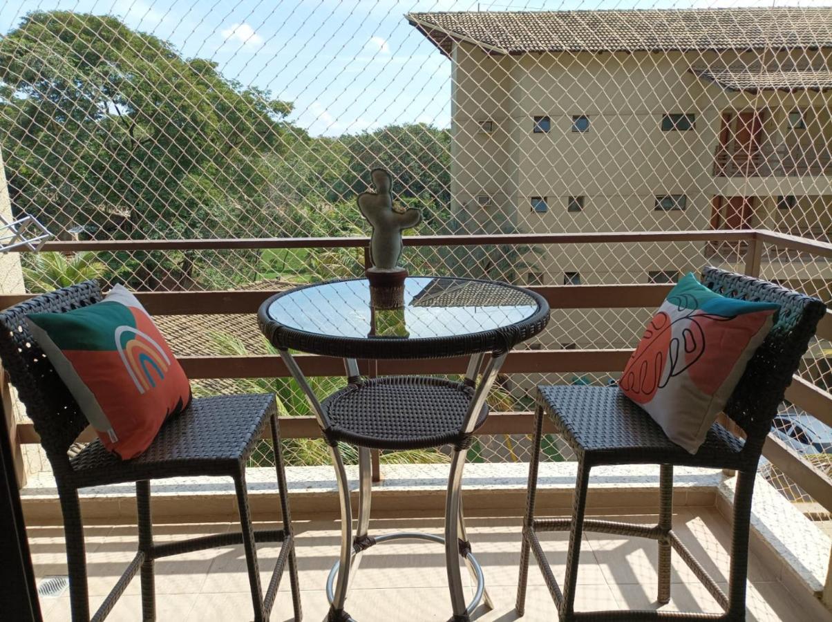 APÊ LINDO ALDEIA DO LAGO COM COZINHA MOBÍLIA NOVA JUNTO AO LAGO CORUMBÁ e KAWANA PARK Caldas Novas Exterior foto
